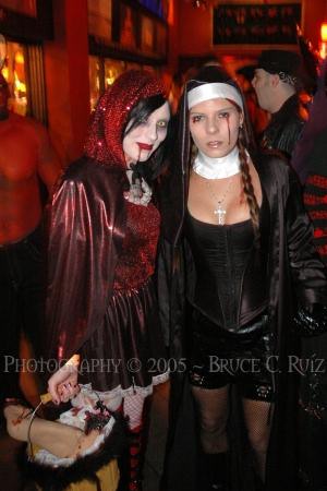 Club Necropolis 10-26-05 027