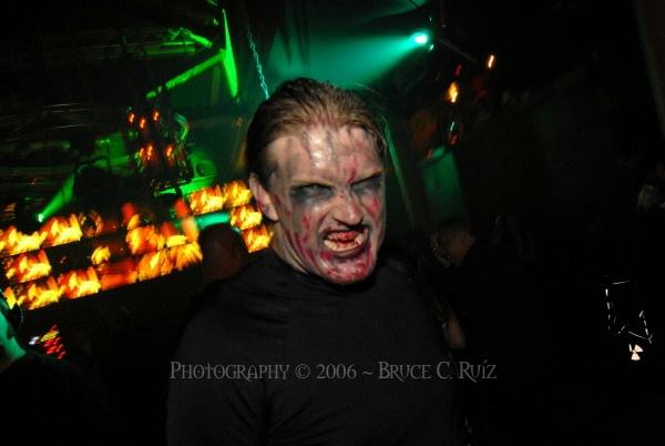 Club Necropolis 05-03-06 092