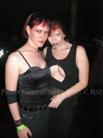 Club Necropolis 10-27-04 011