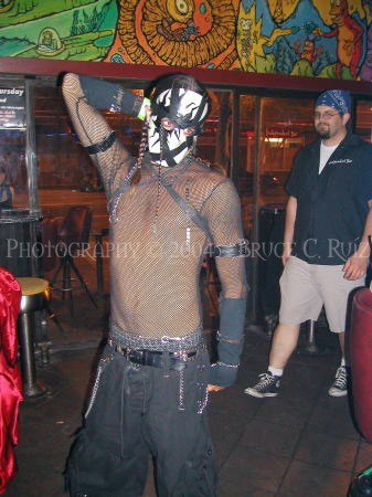 Club Necropolis 10-27-04 017