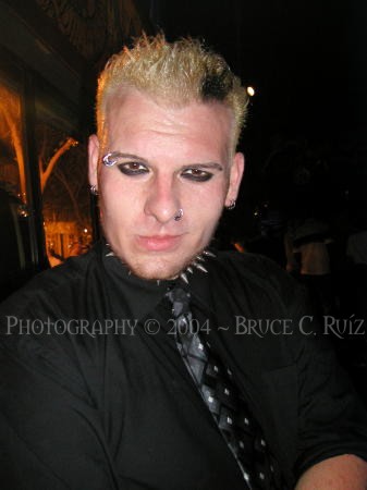 Club Necropolis 10-27-04 043