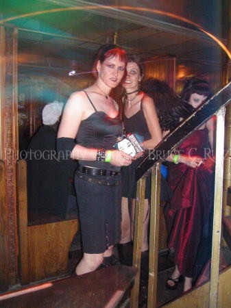 Club Necropolis 10-27-04 073
